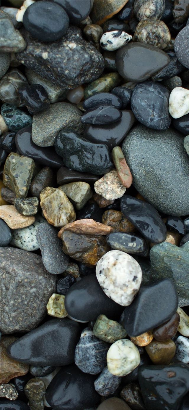1125x2436 Stone Forest - yunnan province iPhone 11 Wallpaper