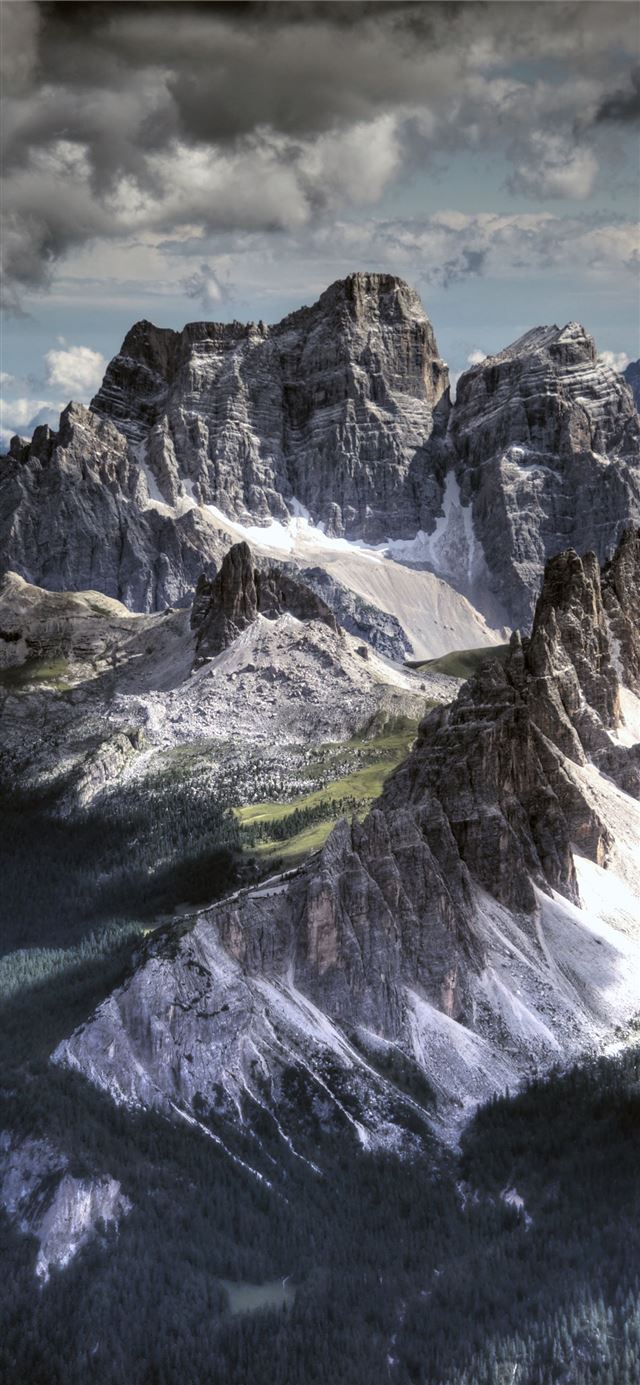 1125x2436 Lake Manasarovar - tibet iPhone 11 Wallpaper