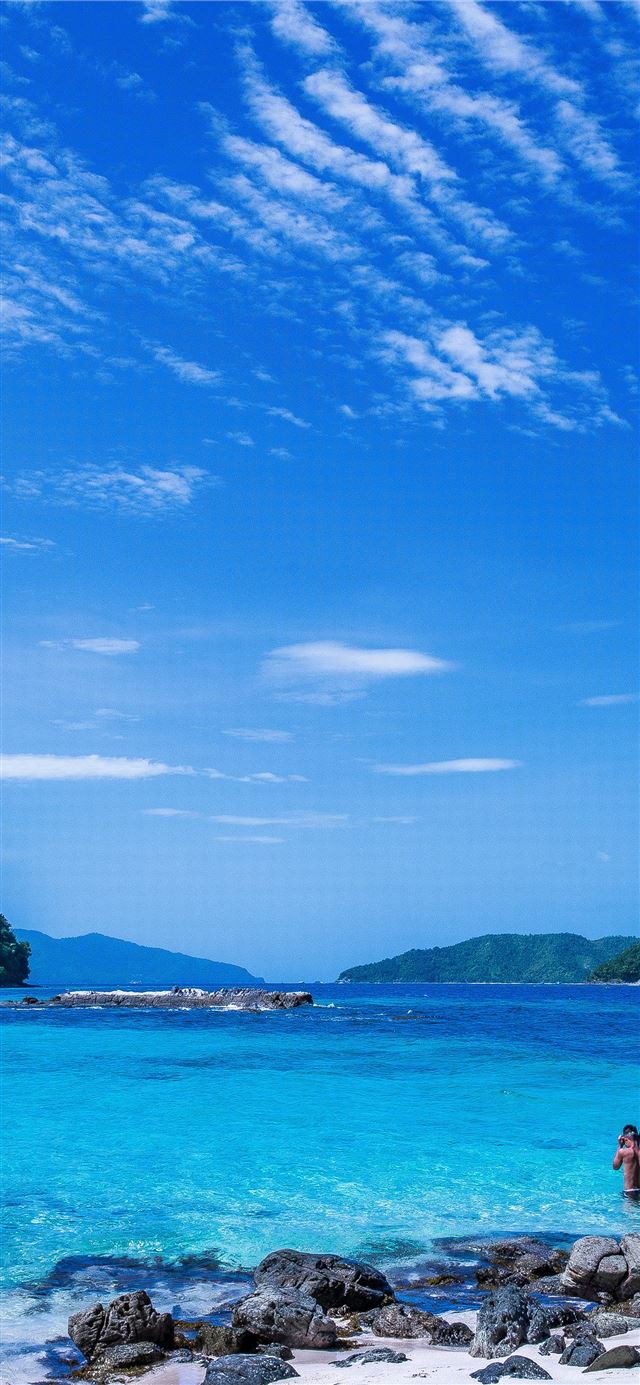 1125x2436 Lake Manasarovar - tibet iPhone 11 Wallpaper