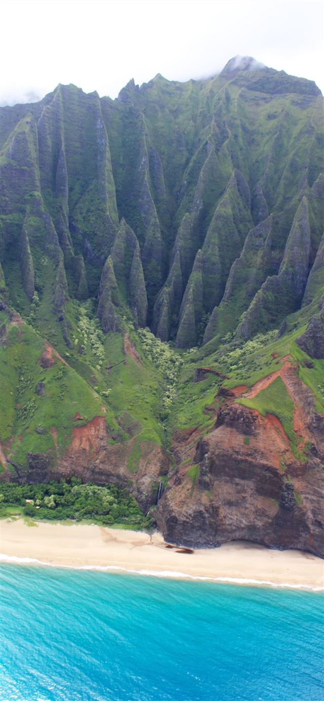 1125x2436 Kauai - hawaii iPhone 11 Wallpaper