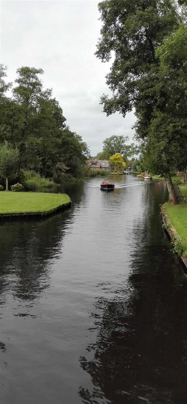 1125x2436 Giethoorn - netherlands iPhone 11 Wallpaper