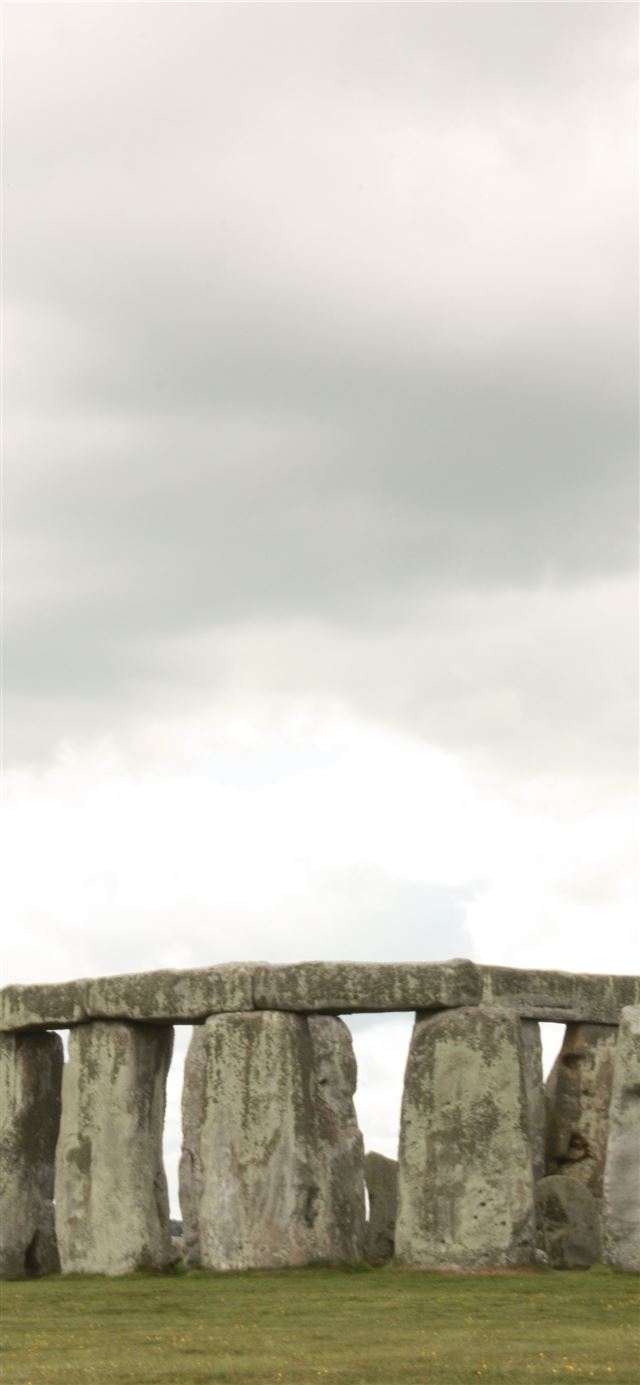 1125x2436 Stonehenge and Bath May 14 2011 – Day 6 - united kingdom iPhone 11 Wallpaper