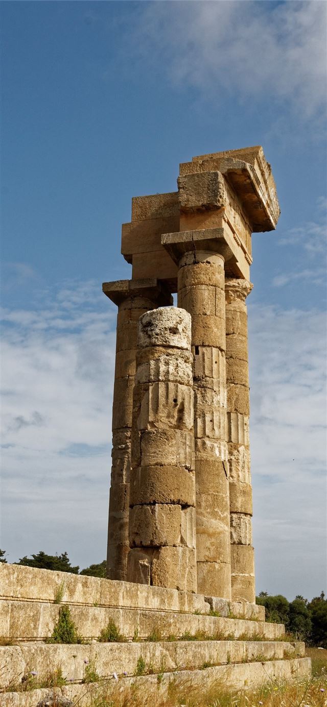1125x2436 Stonehenge - united kingdom iPhone 11 Wallpaper