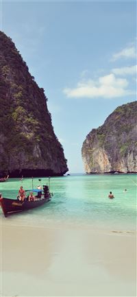 Phi Phi Islands wallpaper