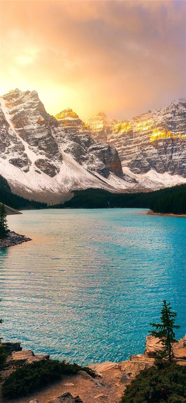 1125x2436 Moraine Lake Banff National Park sunset nature - moraine lake iPhone 11 Wallpaper