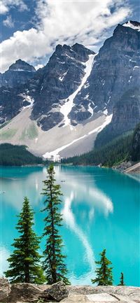 Moraine Lake National Park Sony Xperia X XZ Z5 Pre... wallpaper