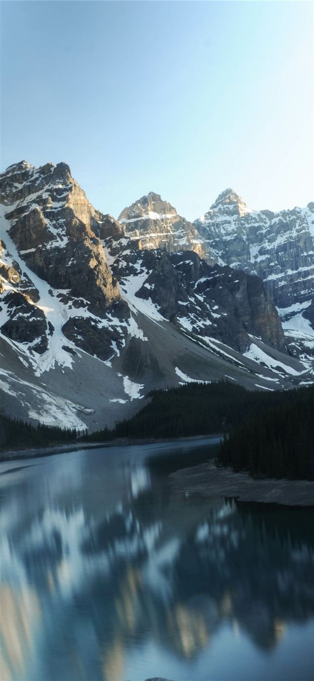 1125x2436 Moraine Lake Canada Reflections 5k Sony Xperia X X... - moraine lake iPhone 11 Wallpaper