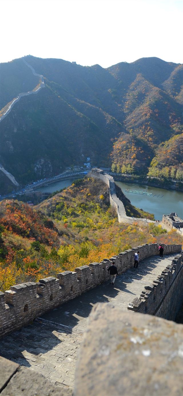 1125x2436 great wall of china beijing free image - 100 most beautiful places to visit iPhone 11 Wallpaper
