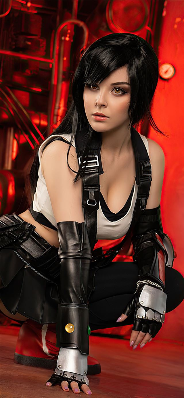 1125x2436 tifa lockhart cosplay 4k - cosplay iPhone 11 Wallpaper