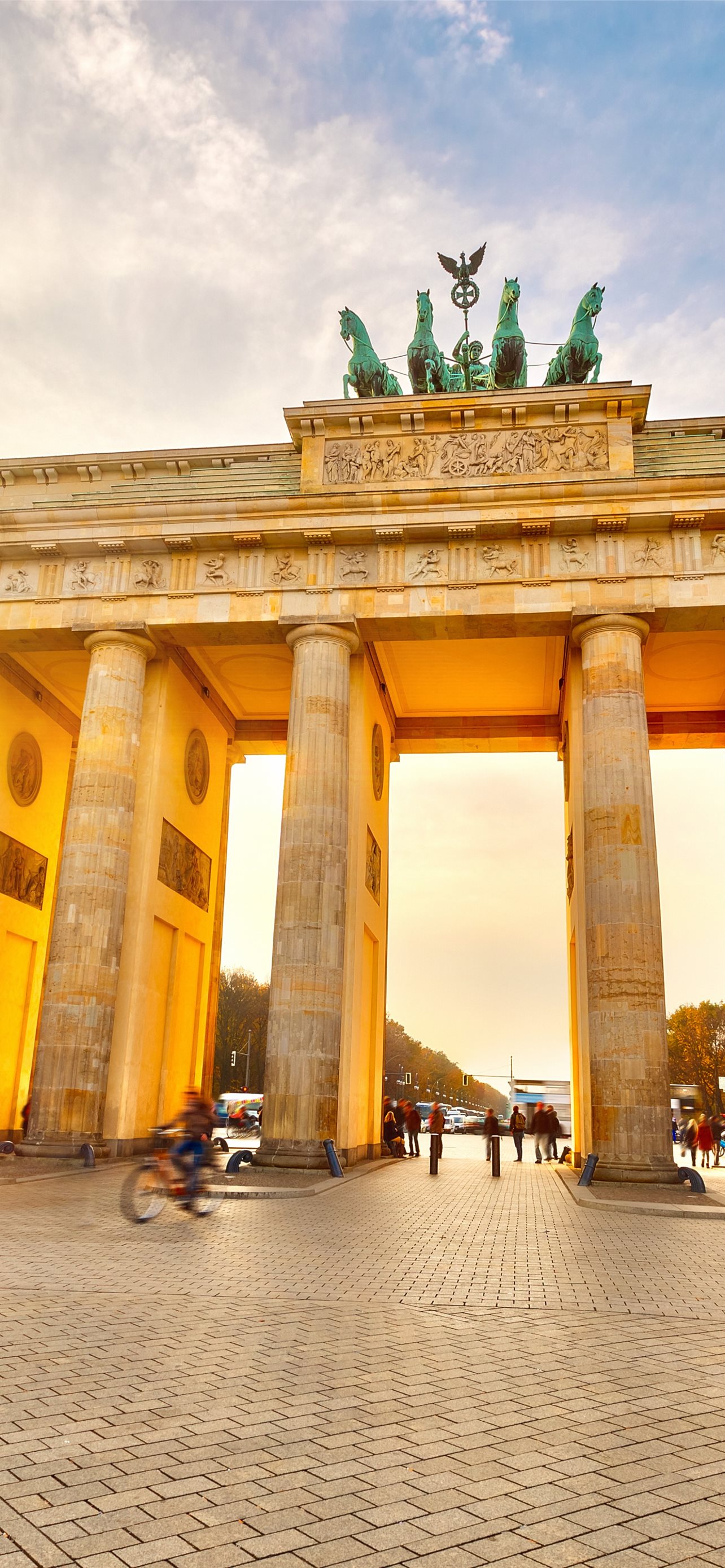 Mobile wallpaper: Cities, Berlin, City, Germany, Man Made, 1123324 download  the picture for free.