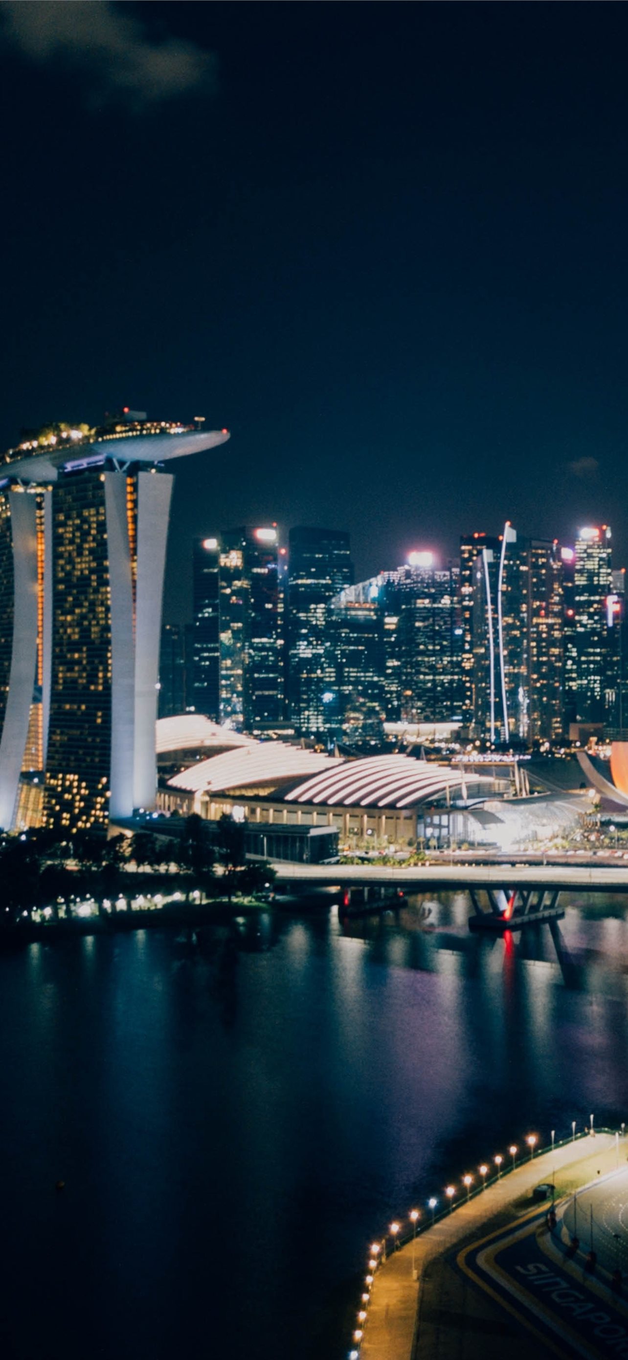 Premium Photo | Singapore business district skyline before sunrise at  marina bay, singapore.