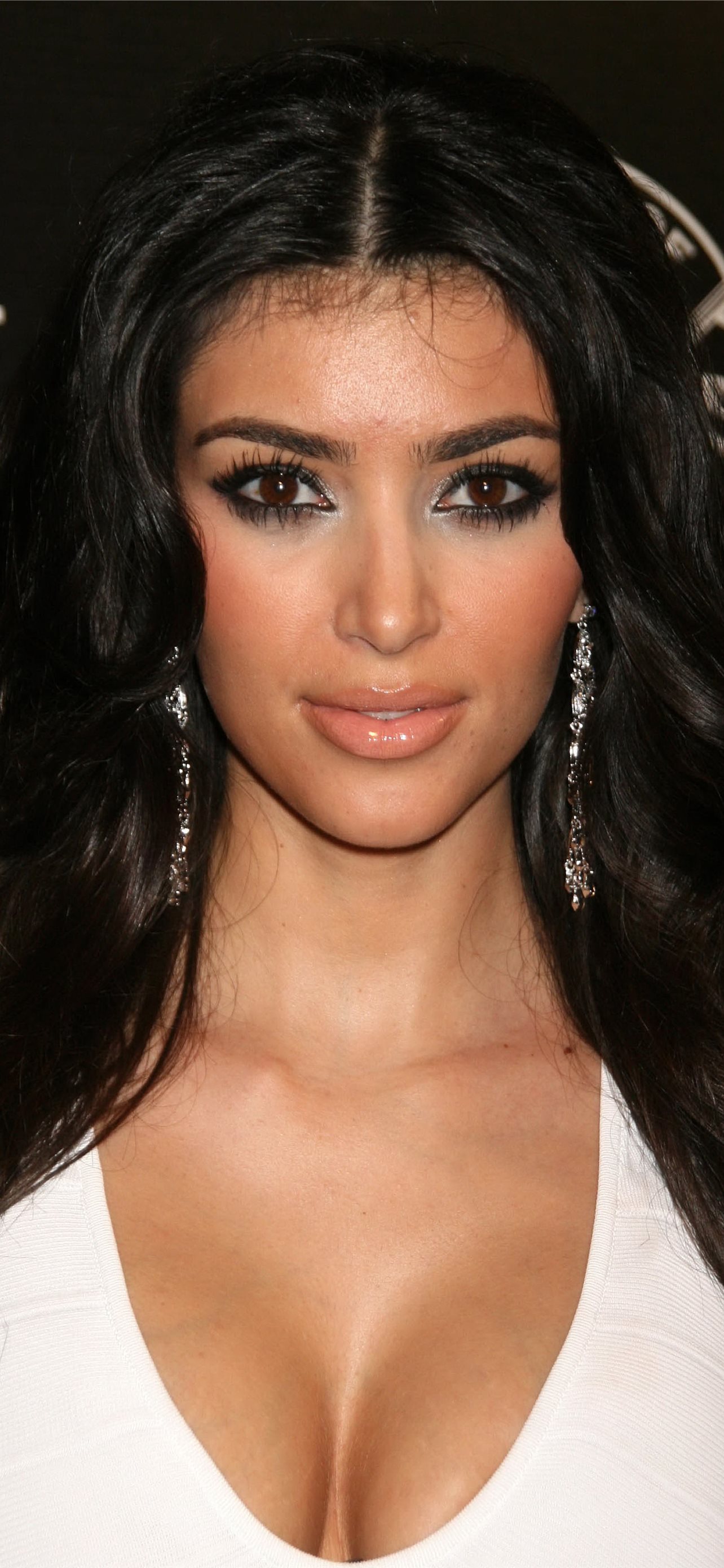 Best Kim kardashian iPhone HD Wallpapers  iLikeWallpaper