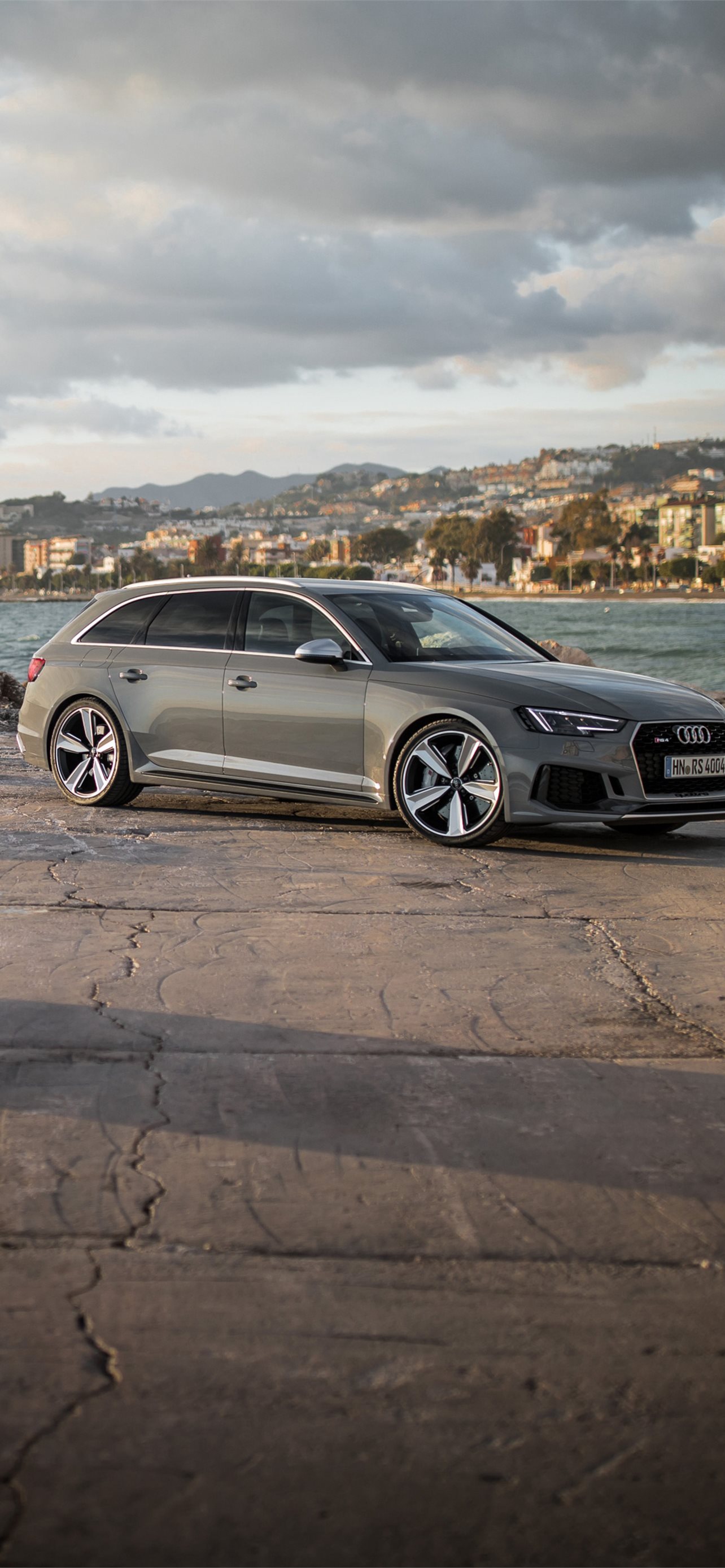 Audi Rs4 Iphone Wallpapers Free Download