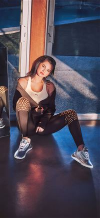 selena gomez puma cali 2019 4k wallpaper