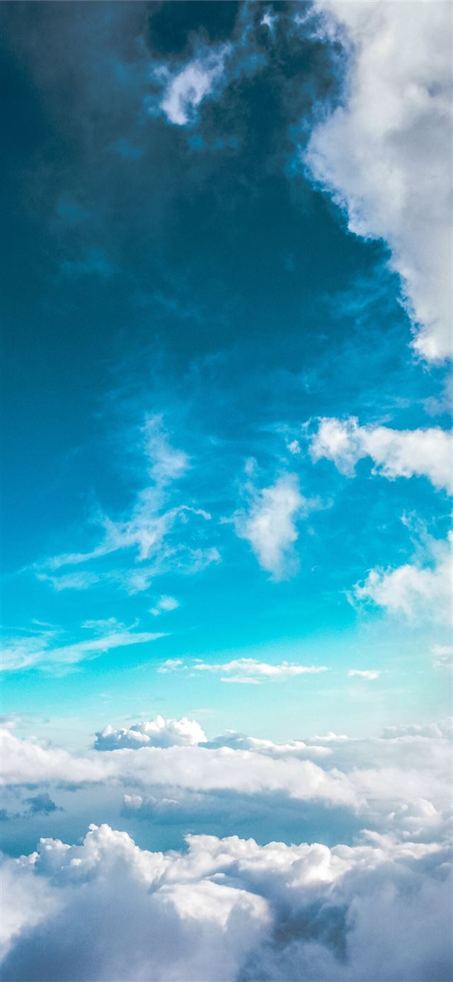 clear sky 5k iPhone 12 wallpaper 