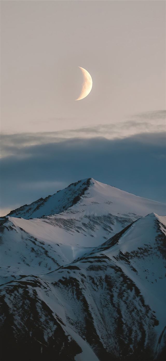 moon above mountains winter 4k iPhone 12 wallpaper 