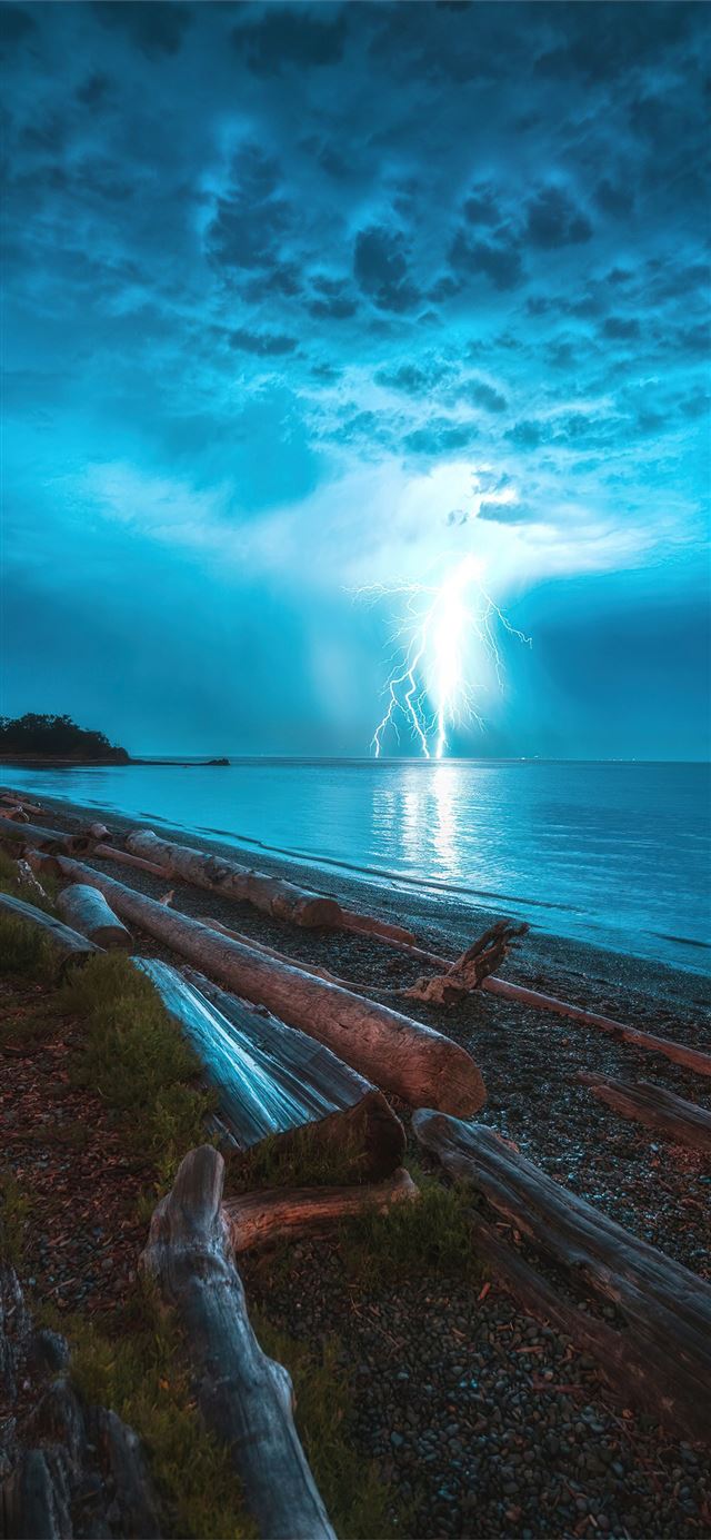 lightning storm 5k iPhone 12 wallpaper 