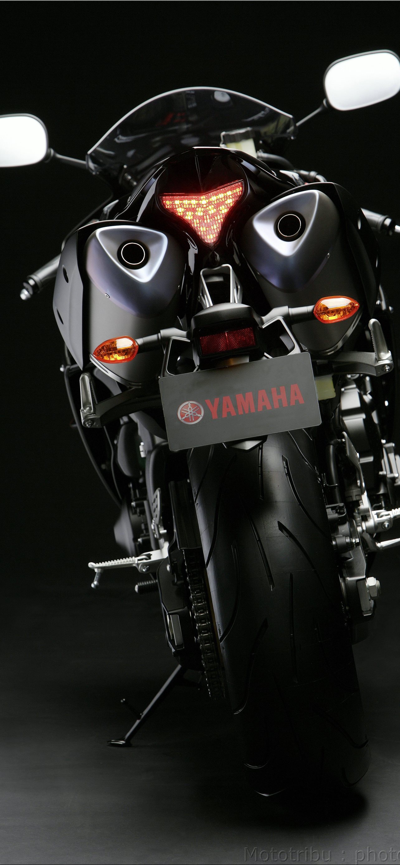 yamaha r6 iPhone Wallpapers Free Download