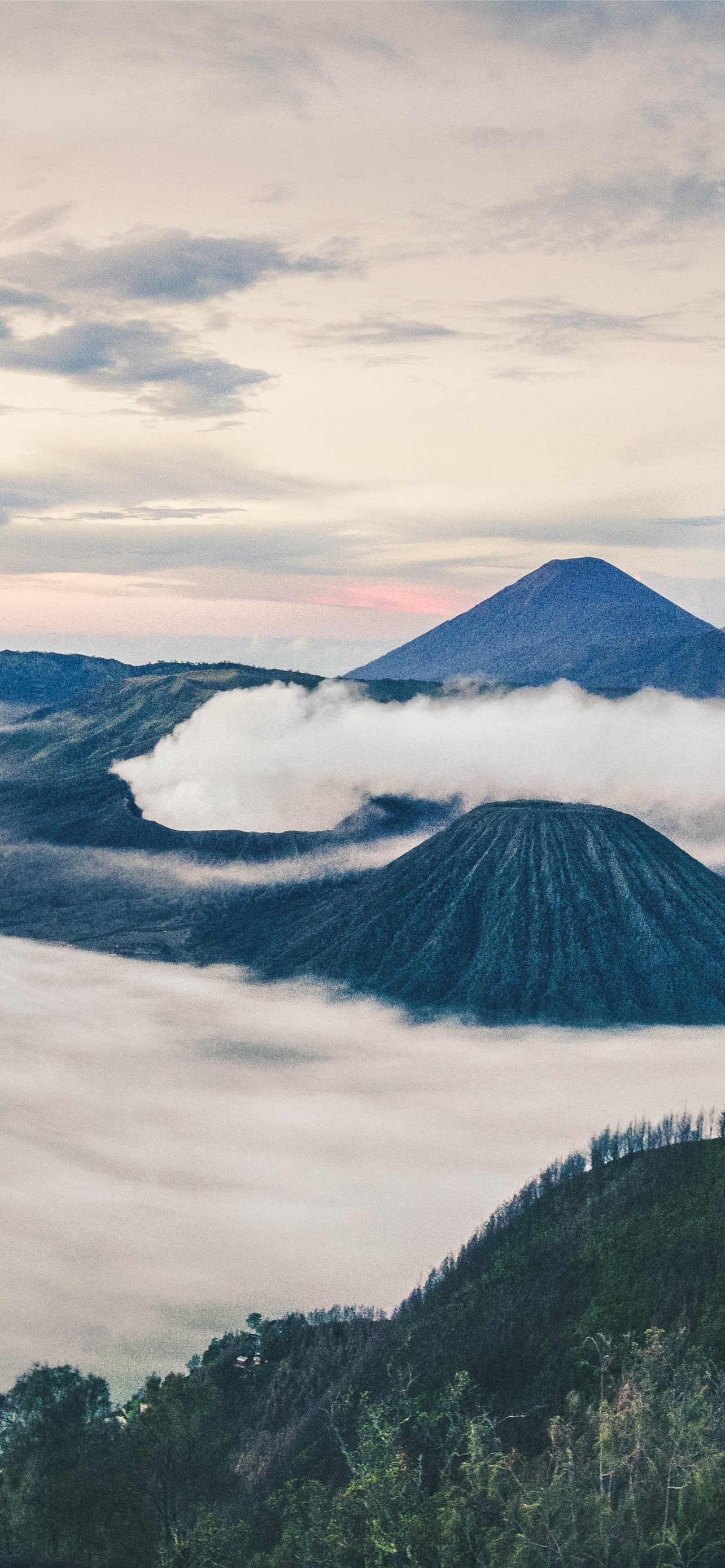 Mount Bromo East Java Indonesia 4k Sony Xperia X X... iPhone Wallpapers  Free Download