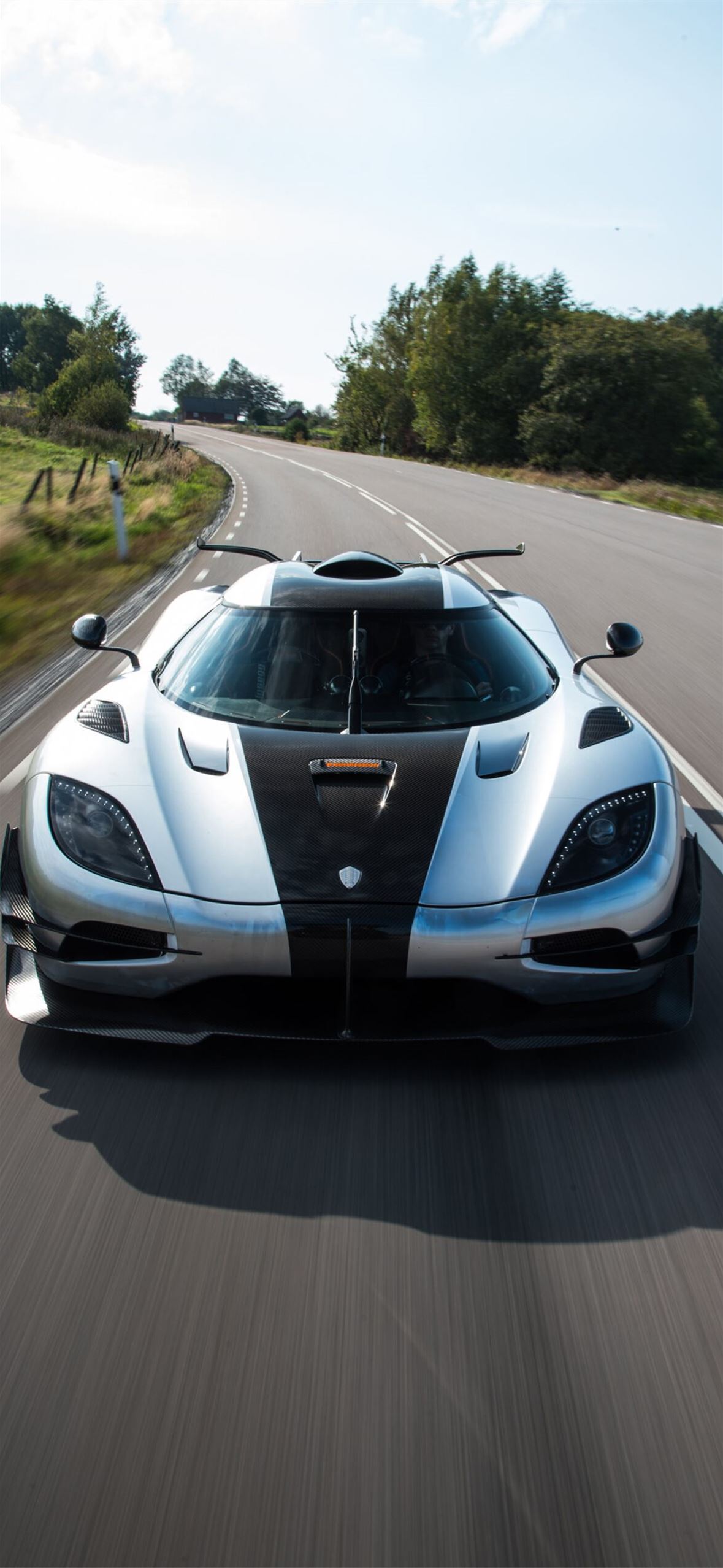 koenigsegg agera r iPhone Wallpapers Free Download