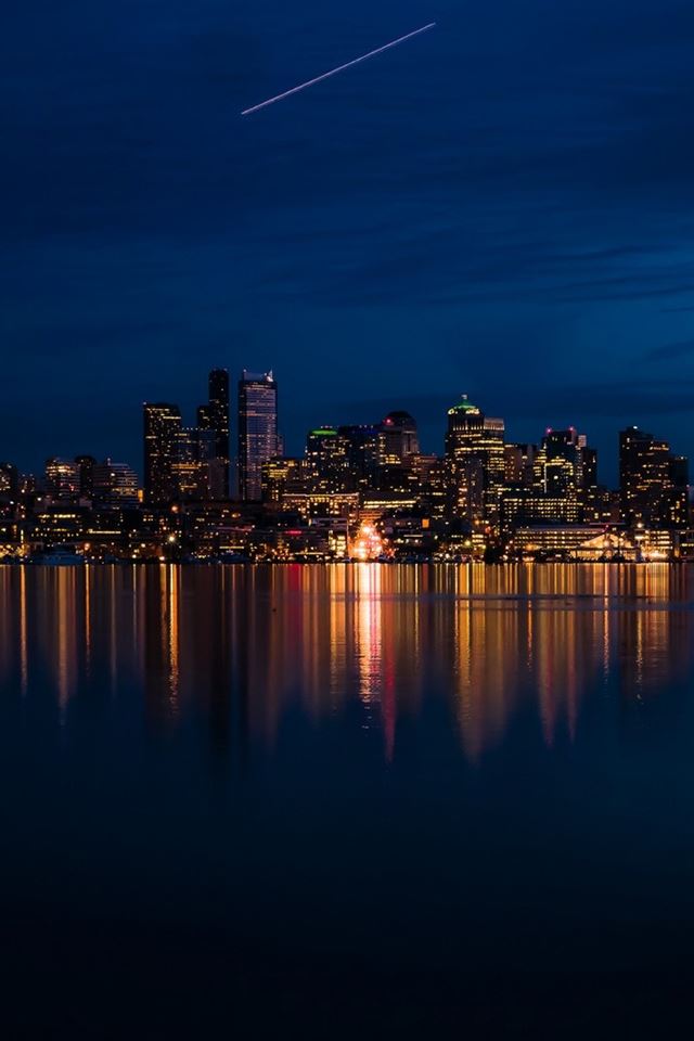 Night city lights iPhone 4s wallpaper 