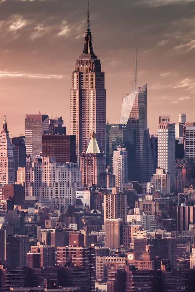640x960 New York Vintage Effect - gray iPhone 4s Wallpaper
