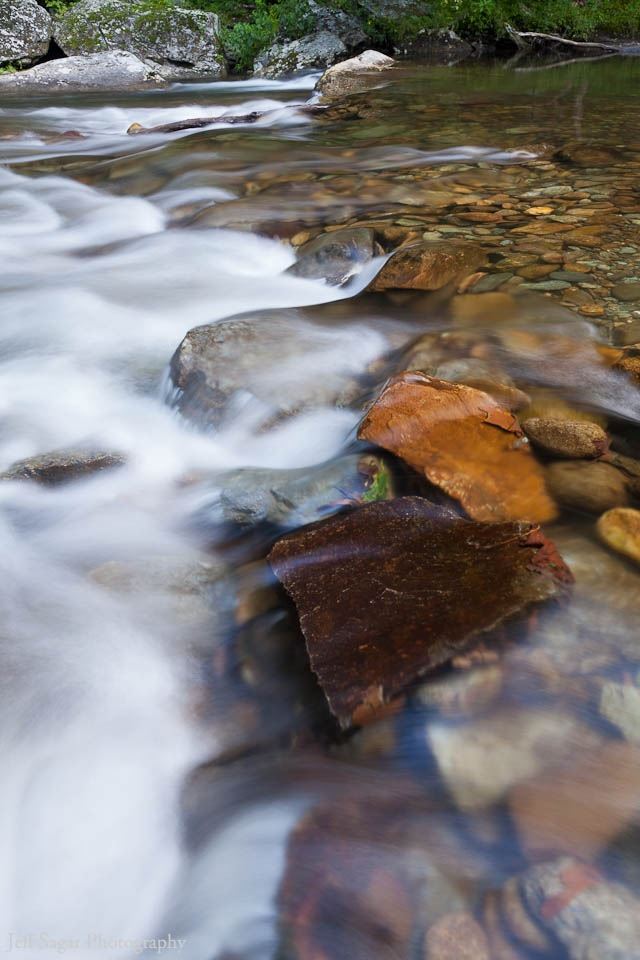 640x960 River - running water iPhone 4s Wallpaper