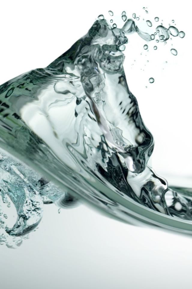 640x960 Water 4 - wave iPhone 4s Wallpaper
