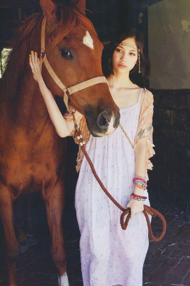 640x960 Horse girl -  iPhone 4s Wallpaper