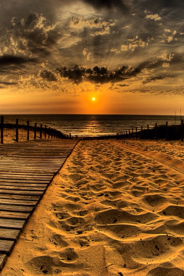 640x960 Beach sunset - sunset iPhone 4s Wallpaper