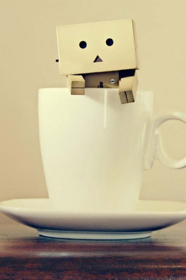 640x960 Danbo - box iPhone 4s Wallpaper