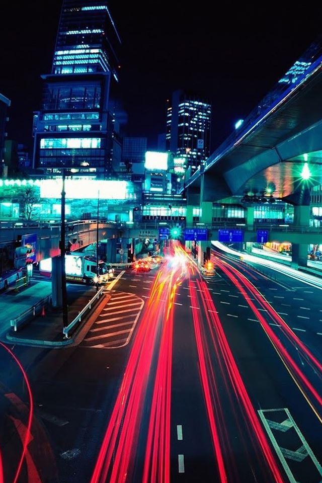 640x960 The road at night - line iPhone 4s Wallpaper
