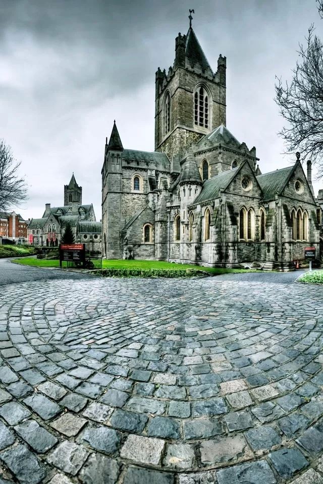640x960 Ancient castle - ancient iPhone 4s Wallpaper