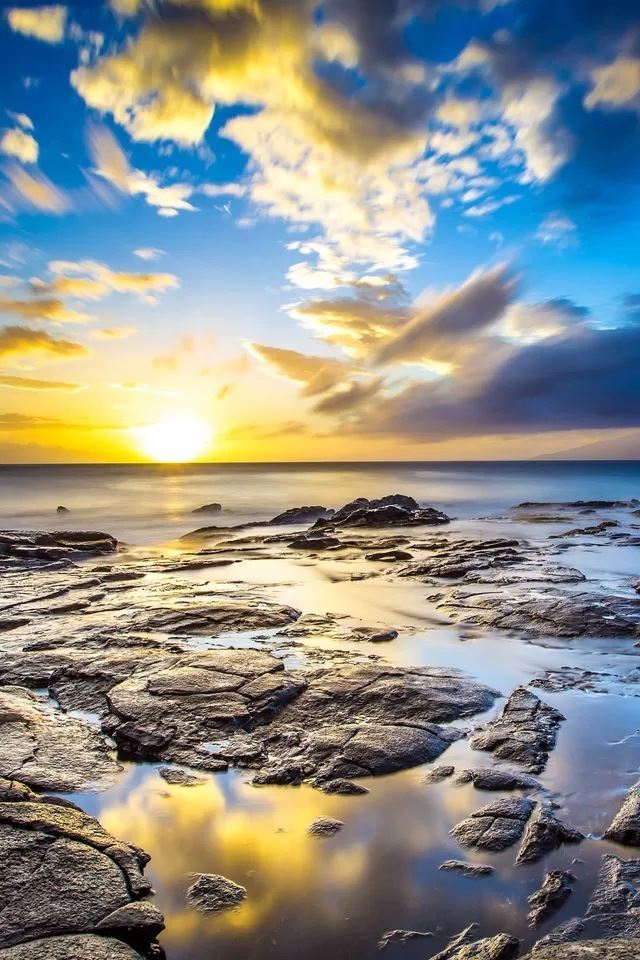 640x960 Sunrise Beach - beach iPhone 4s Wallpaper