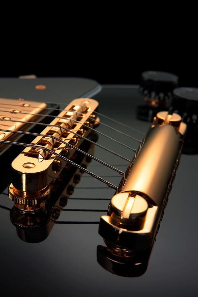 640x960 Guitar Strings - circle iPhone 4s Wallpaper