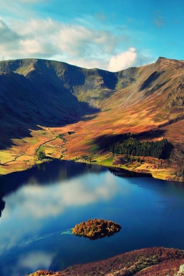 640x960 Lake Island Landscape - landscape iPhone 4s Wallpaper