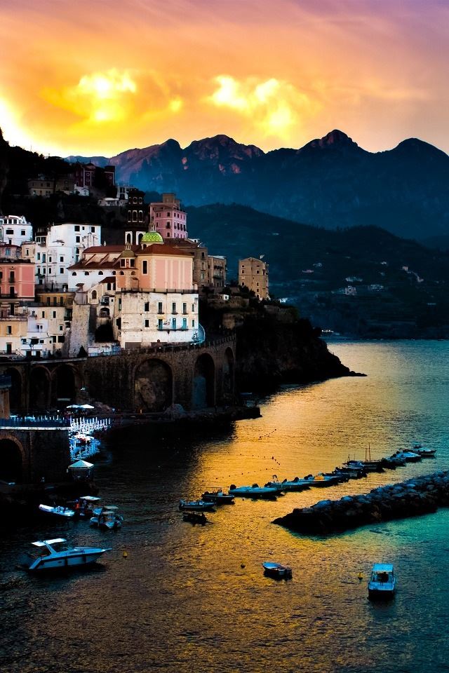 640x960 Sunset Pier - building iPhone 4s Wallpaper