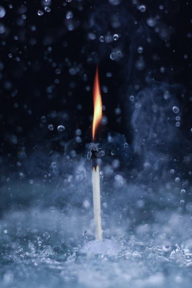 640x960 Fire In The Rain - droplet iPhone 4s Wallpaper