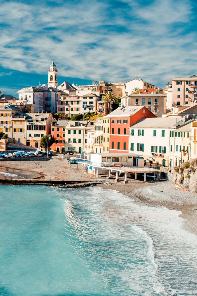 640x960 The Cinque Terre View - town iPhone 4s Wallpaper