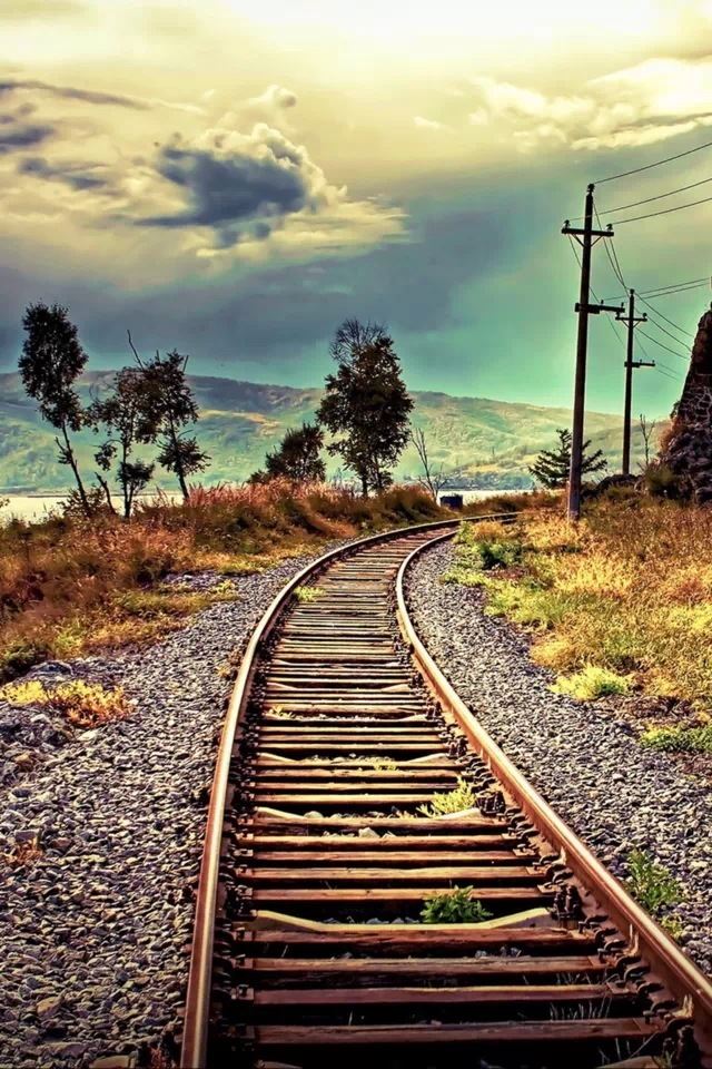 640x960 Railway track - gray iPhone 4s Wallpaper