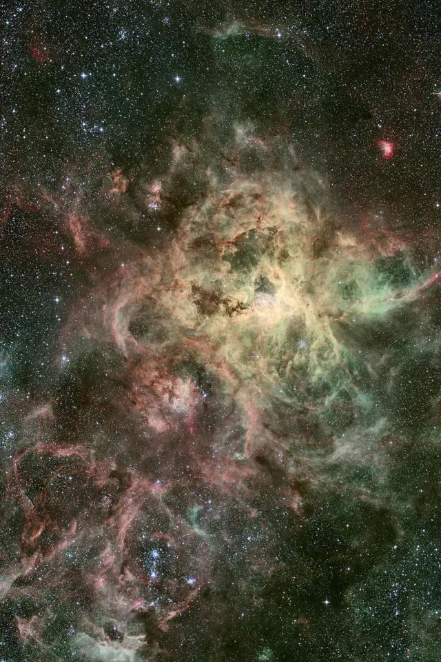 640x960 Outer space - nebula iPhone 4s Wallpaper