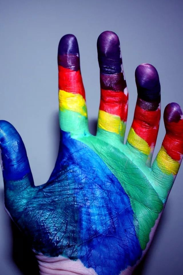 640x960 The hands of the rainbow - colorful iPhone 4s Wallpaper