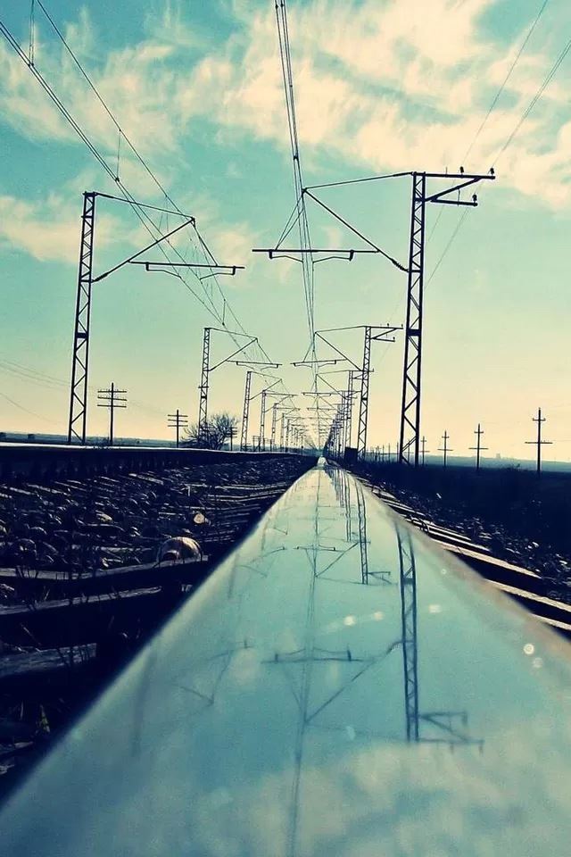 640x960 Track - track iPhone 4s Wallpaper