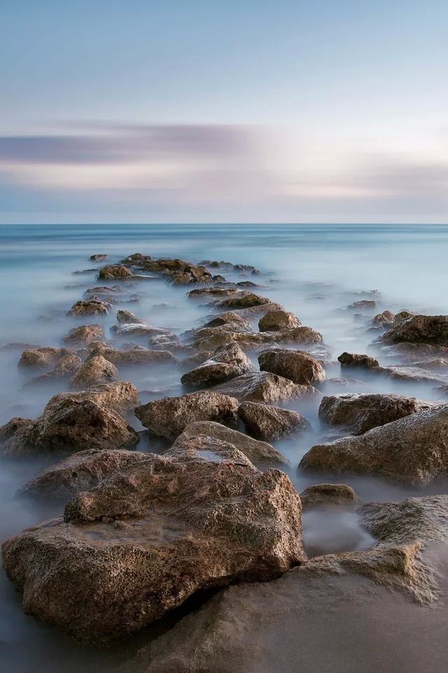 640x960 Beach stones - stones iPhone 4s Wallpaper