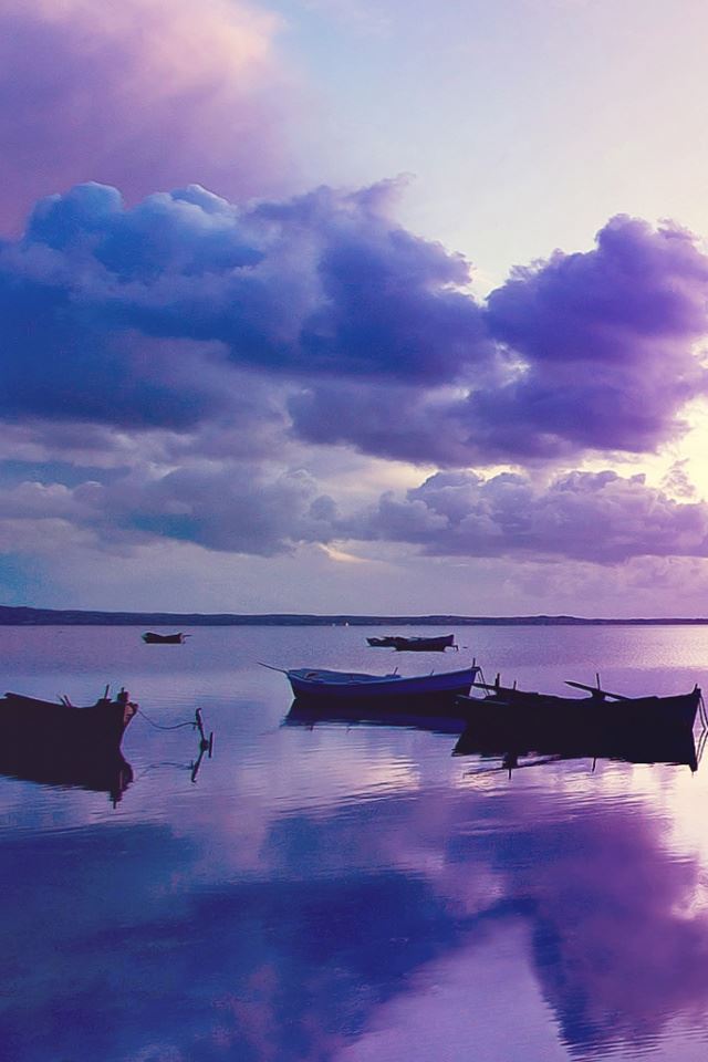 Purple Sunset In Ocean Iphone 4s Wallpaper Download Iphone