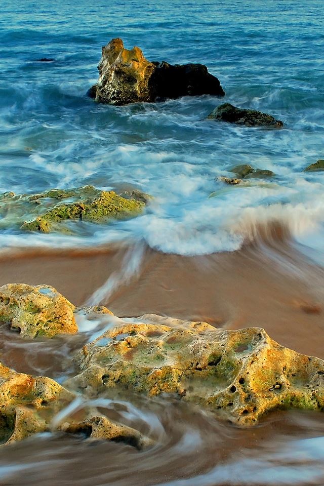 640x960 Rocks And Sea Landscape - sandbeach iPhone 4s Wallpaper