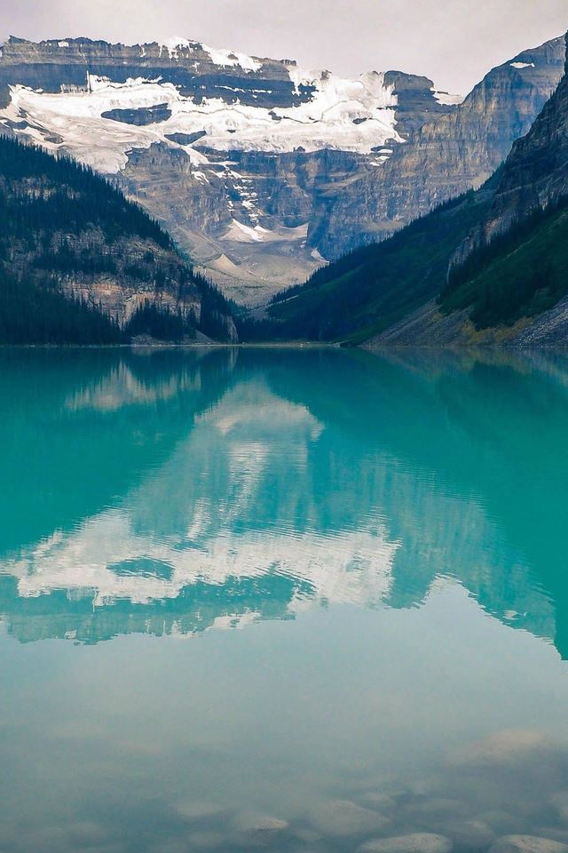 640x960 Lake Louise Canada - canada iPhone 4s Wallpaper