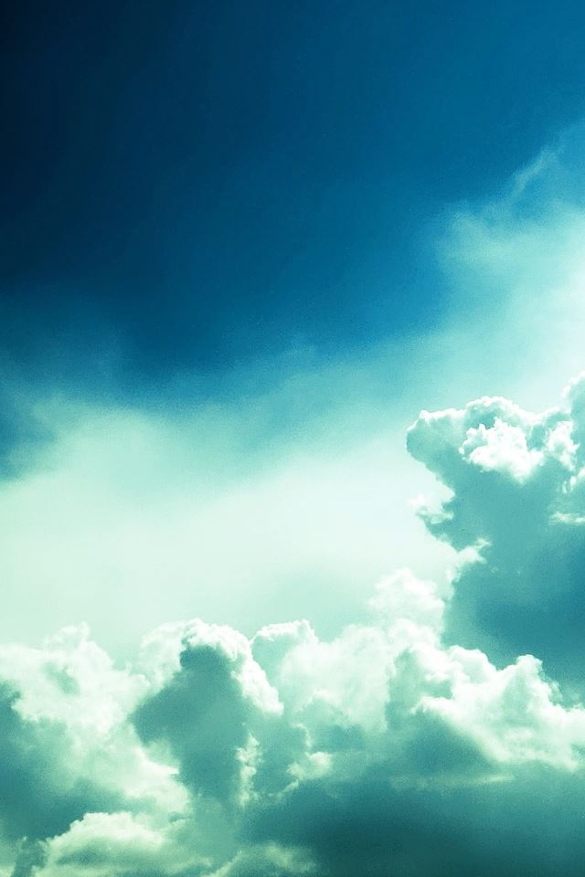 640x960 Dreamy Clouds Sky - clouds iPhone 4s Wallpaper