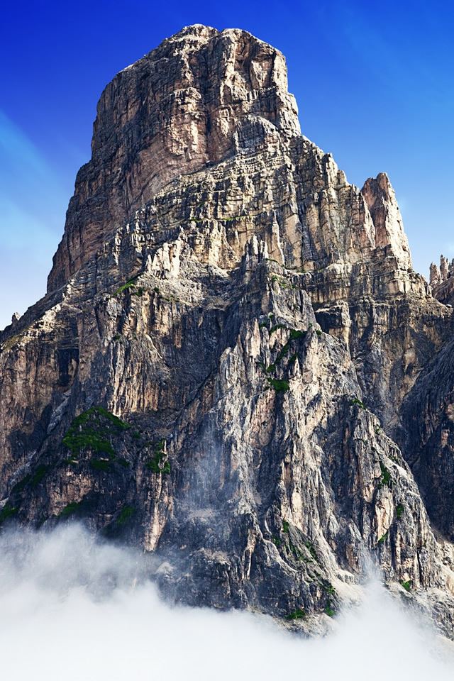 640x960 Mountain Top In Clouds - landscape iPhone 4s Wallpaper