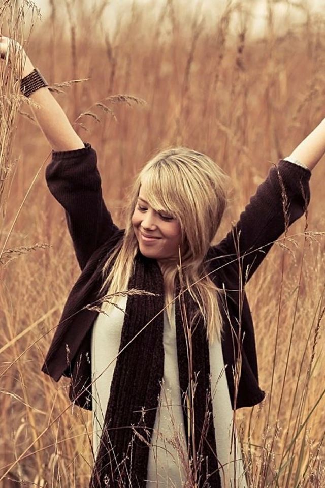 640x960 Brunette Fields Scarfs Woman - orange iPhone 4s Wallpaper